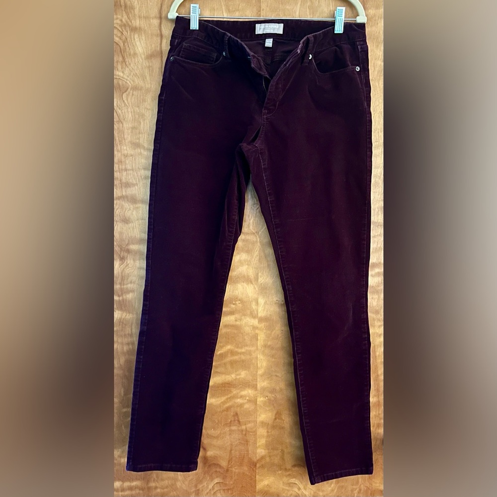 Banana Republic Women’s Corduroy Skinny Fit Pants Burgundy Red